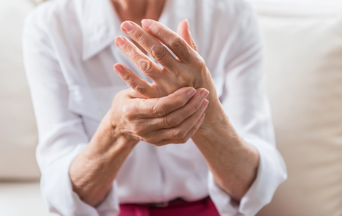 La relation entre l'arthrite juvénile et les problèmes de sommeil